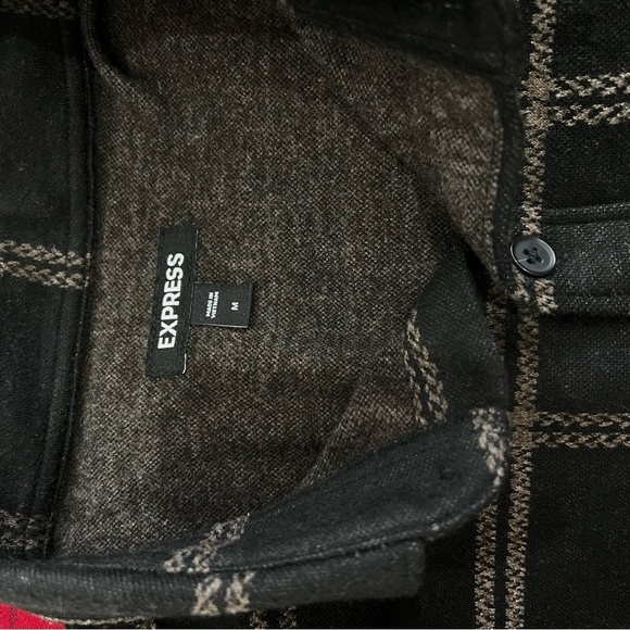 Express Plaid Size Medium Men's Brown/Tan Flannel Long Sleeve Button-Up - Picture 8 of 8